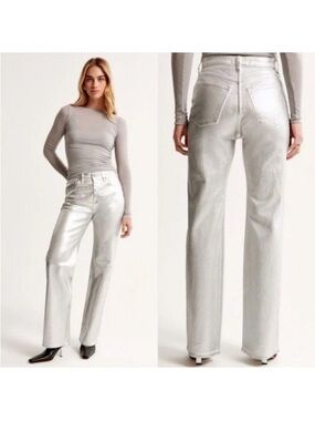 Abercrombie & Fitch | 90's Relaxed High Rise Metallic Silver Pants Size 32/14